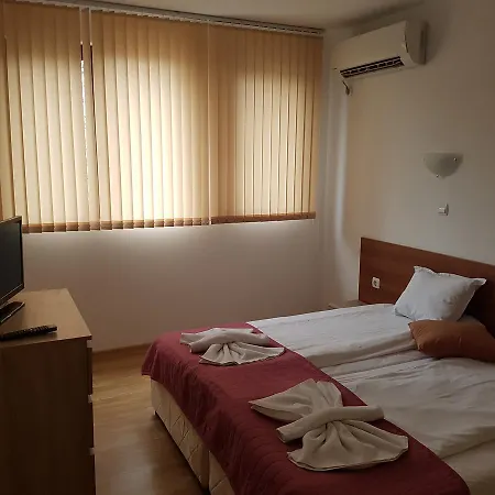 & Kedara Apartman